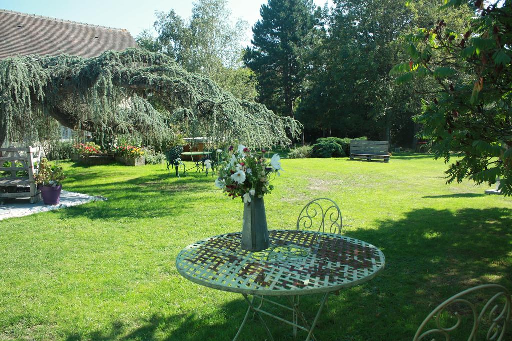Bed and Breakfast Maison Prairie Bonheur Magny-les-Hameaux Zewnętrze zdjęcie