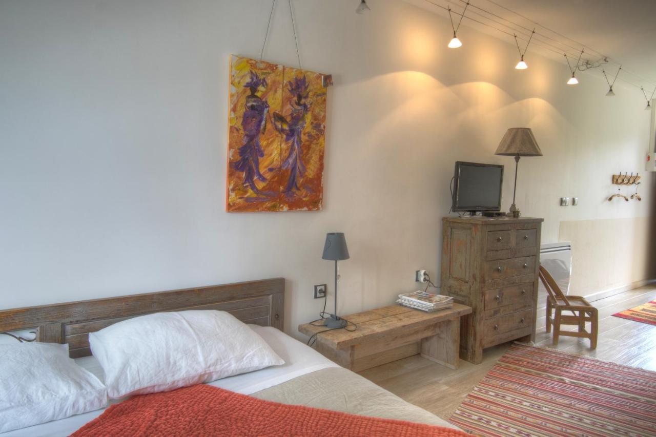 Bed and Breakfast Maison Prairie Bonheur Magny-les-Hameaux Zewnętrze zdjęcie
